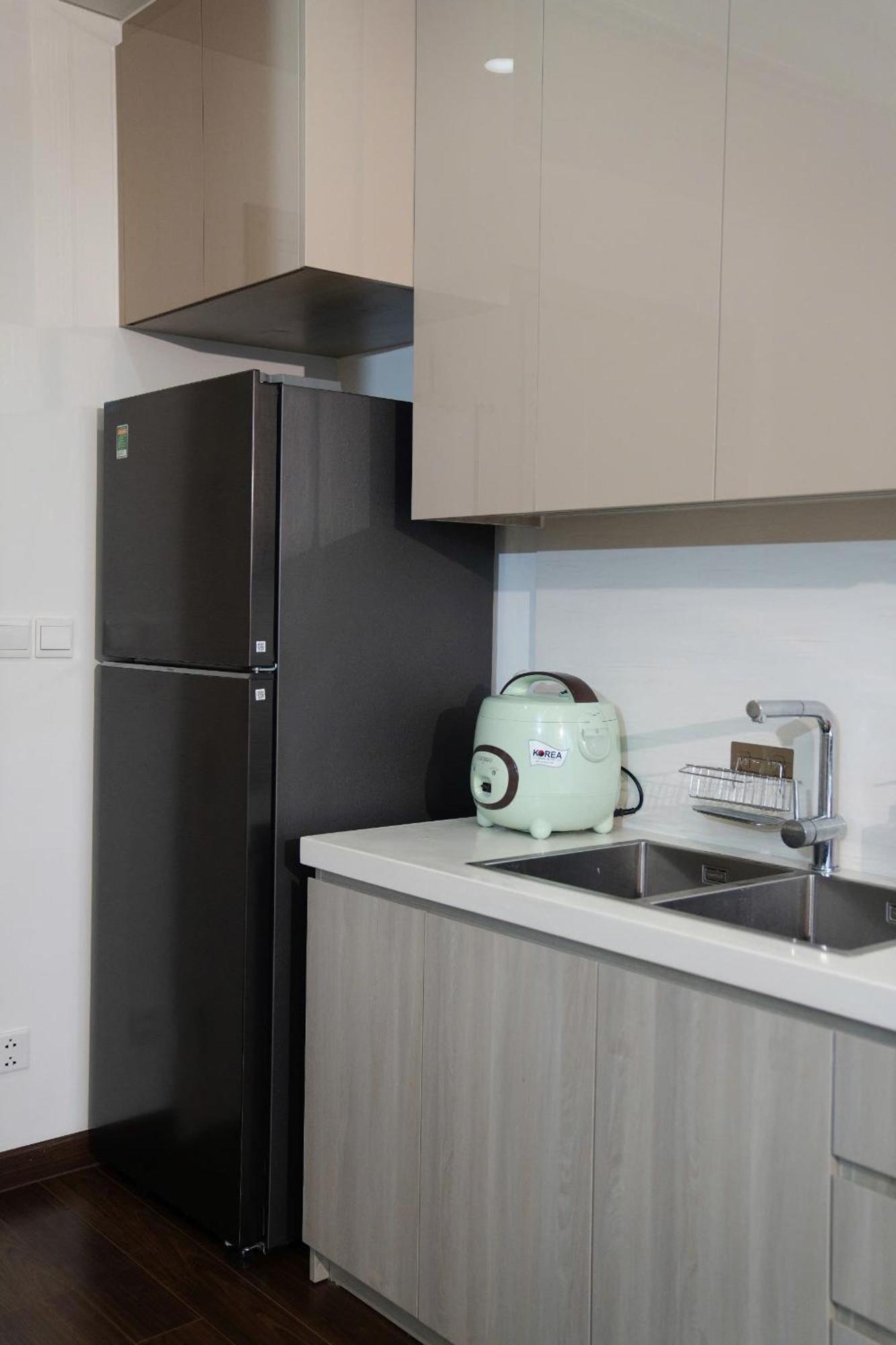 Căn hộ Mai Homestay, 2 Bedrooms, 2 Bathrooms, Masteri West C Building *