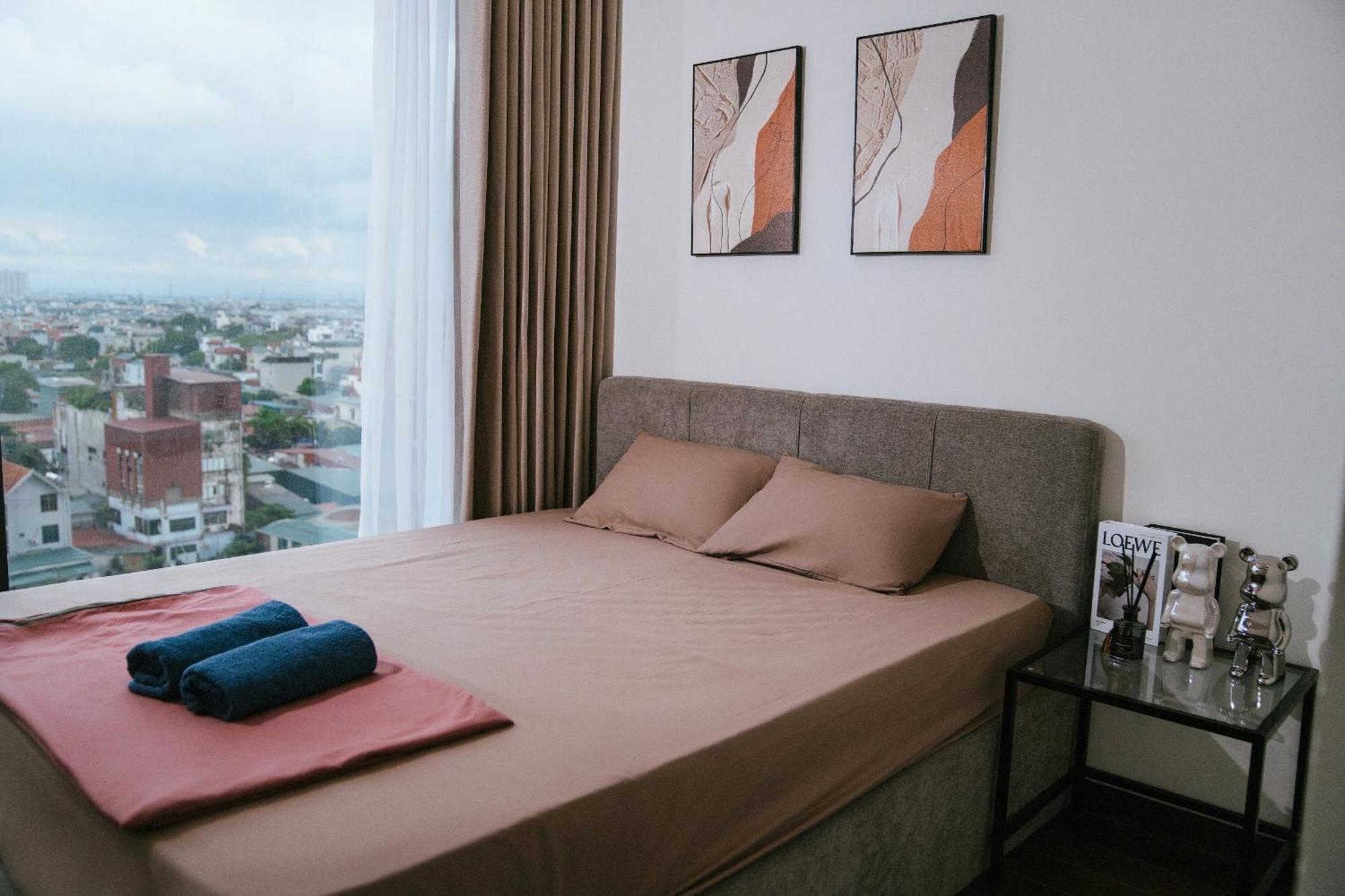 Mai Homestay, 2 Bedrooms, 2 Bathrooms, Masteri West C Building Căn hộ Hà Nội